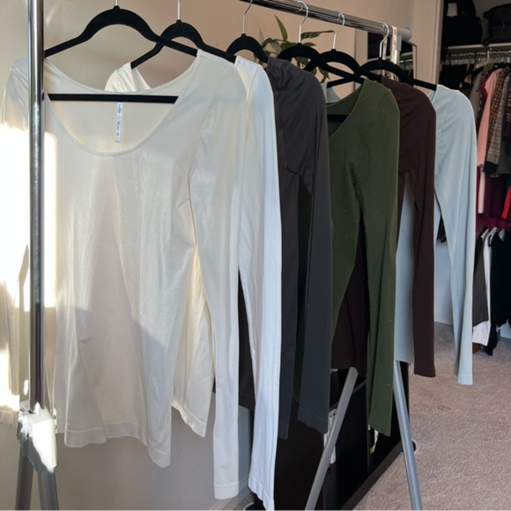 Recovery Womens Scoop Neck Long Sleeve Pullover Top Tee Bundle Of 6 One Size